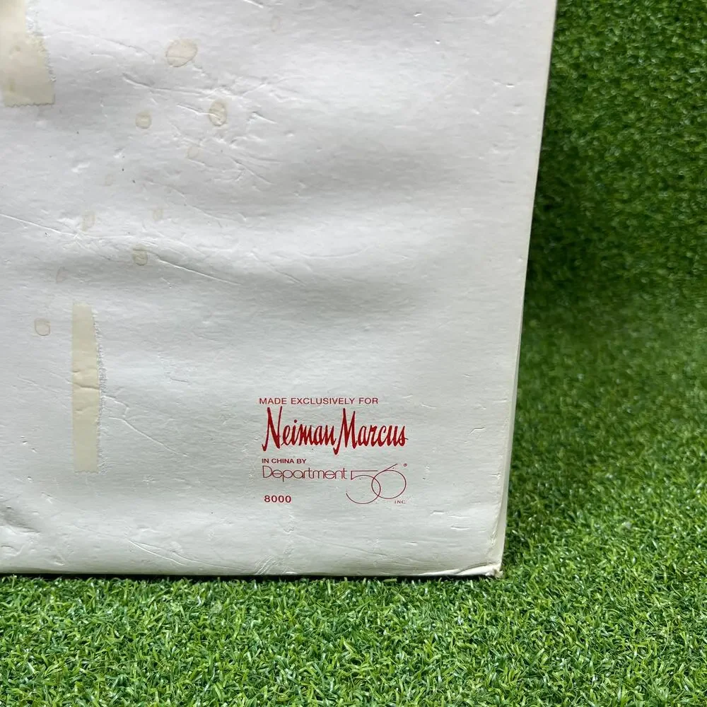 Neiman Marcus step back